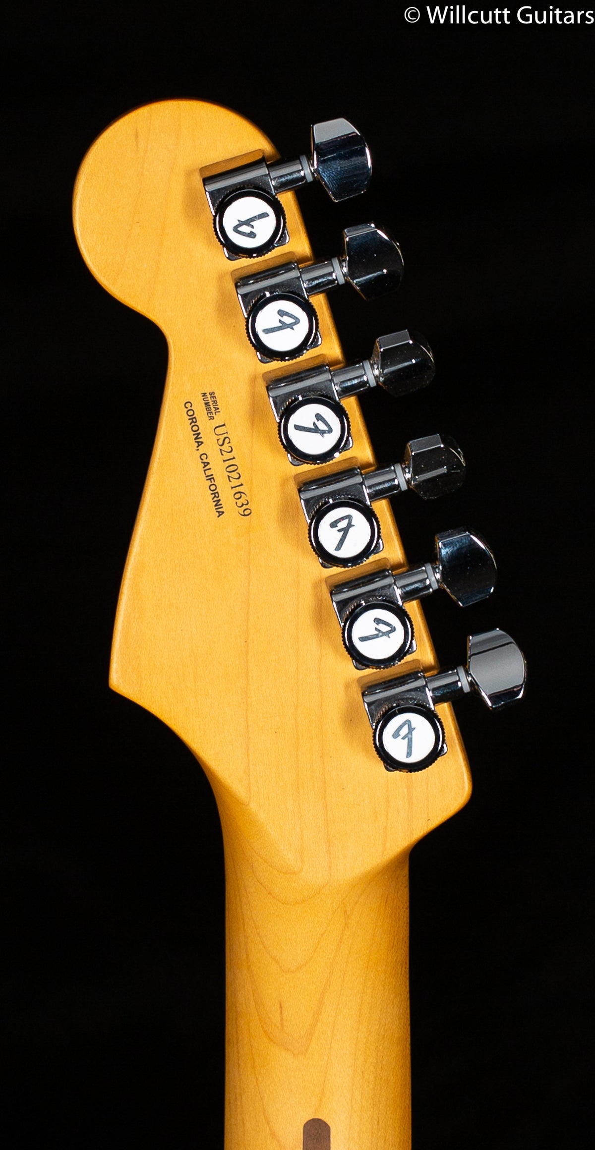 Fender American Ultra Stratocaster Maple Fingerboard Ultraburst (639)