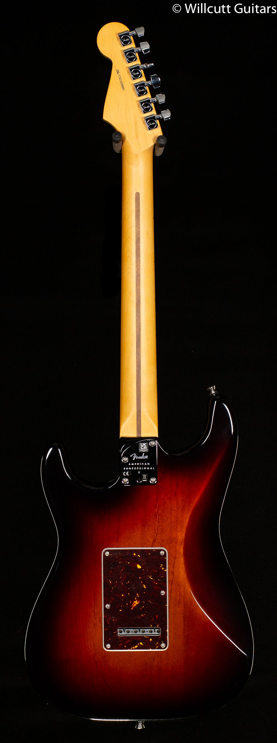 Fender American Professional II Stratocaster 3-Color Sunburst Maple Fingerboard (951)