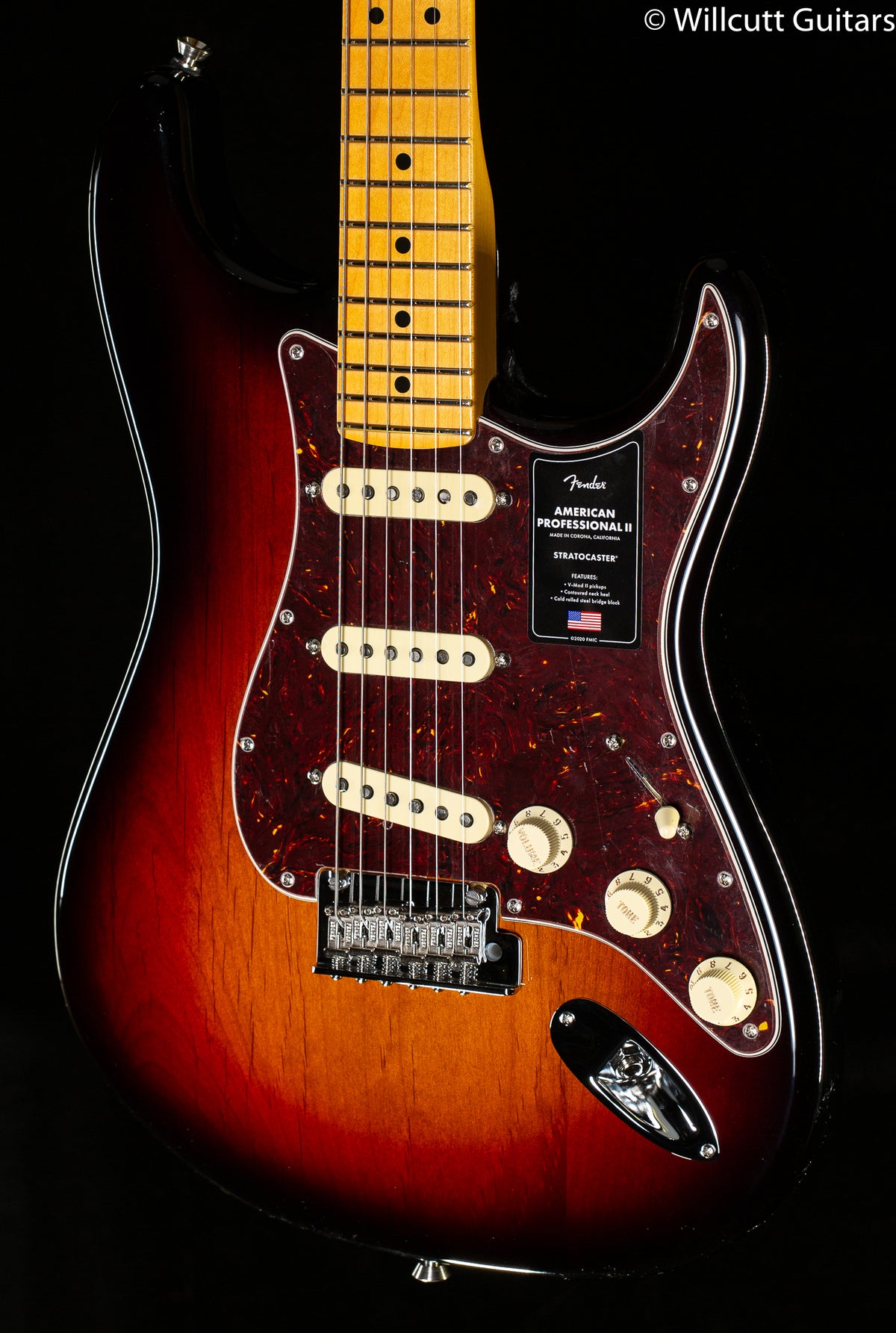 Fender American Professional II Stratocaster 3-Color Sunburst Maple Fingerboard (951)