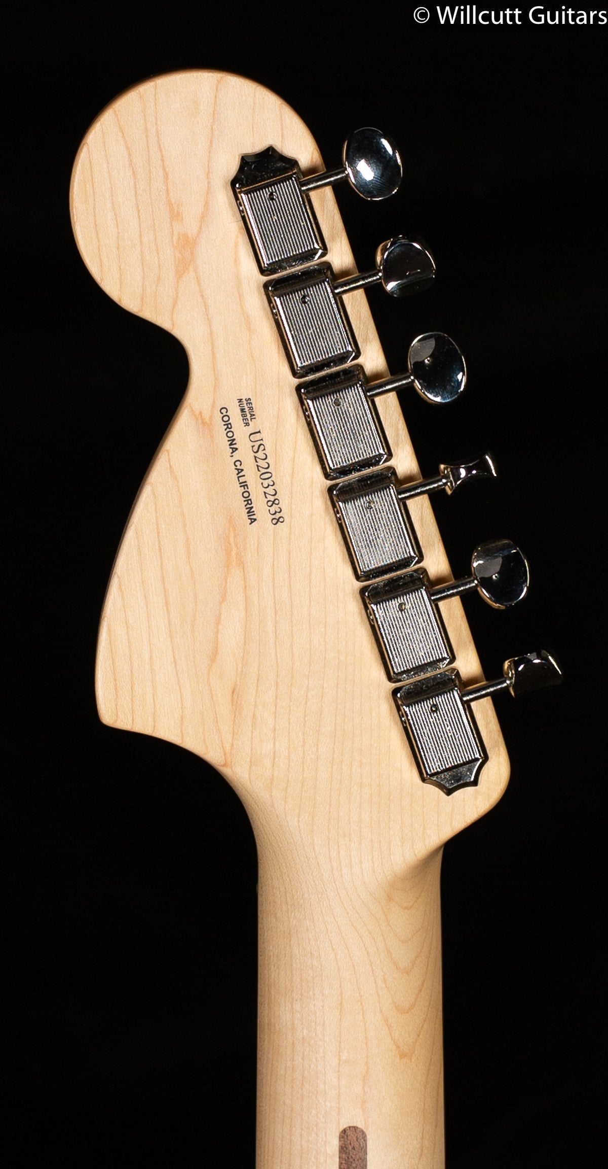 Fender American Performer Stratocaster HSS Rosewood Fingerboard 3-Color Sunburst (838)