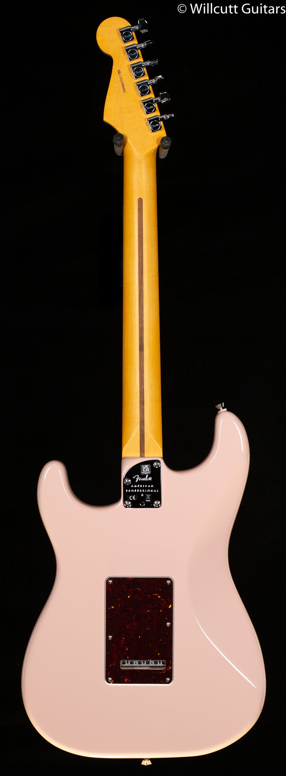 Fender Limited Edition American Professional II Stratocaster HSS Shell Pink (450)