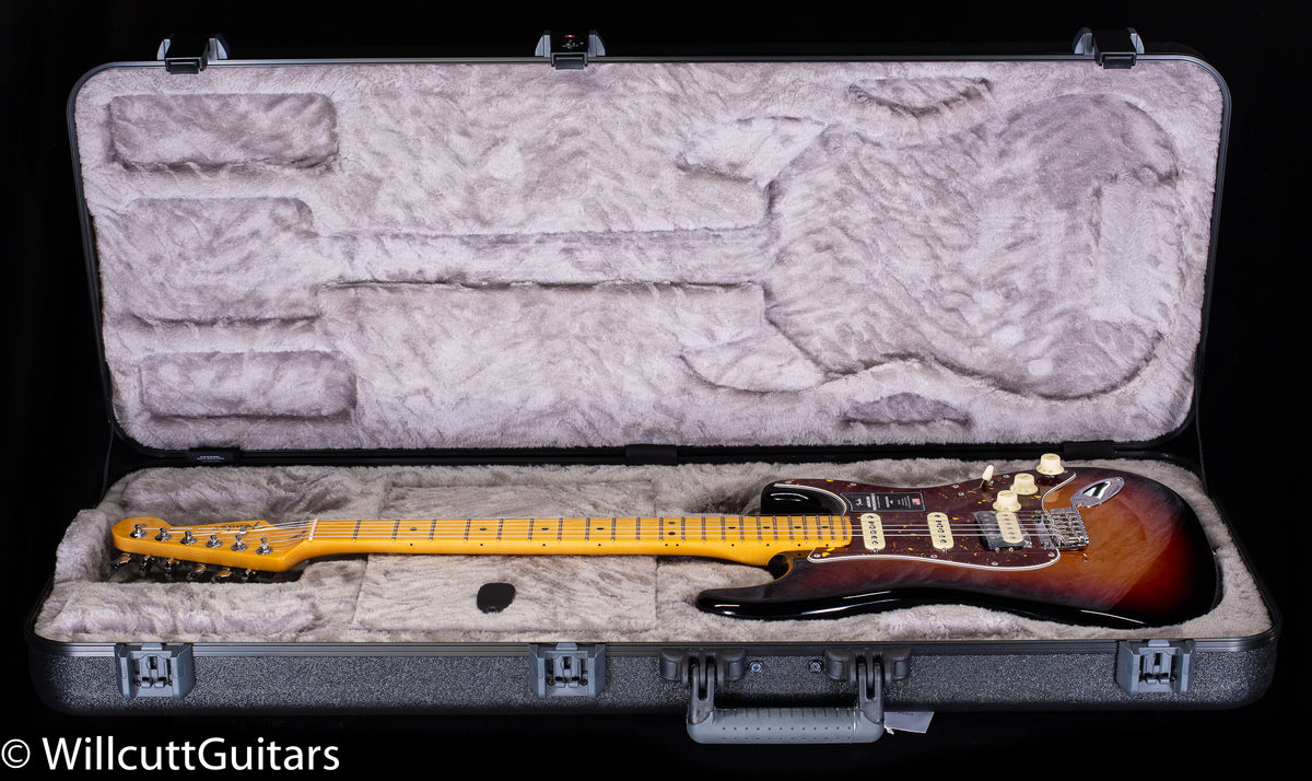 Fender American Professional II Stratocaster HSS Maple Fingerboard 3-Color Sunburst (149)