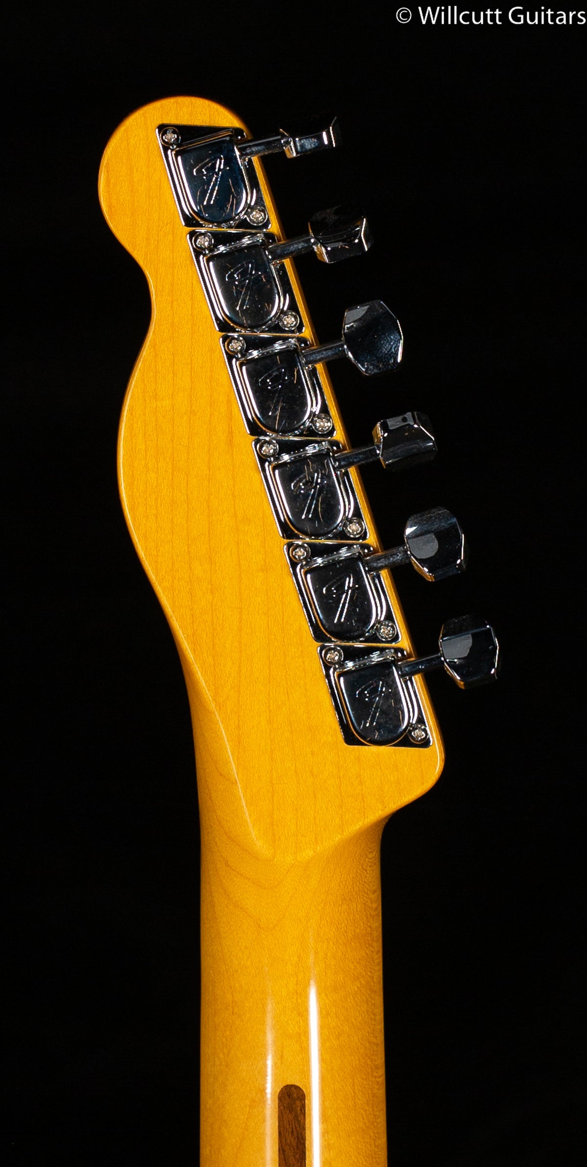 Fender American Vintage II 1972 Telecaster Thinline Maple Fingerboard 3-Color Sunburst (221)