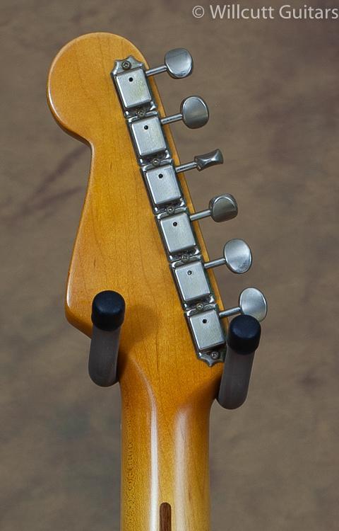 fender-60th-anniversary-american-vintage-1954-stratocaster-2-color-sunburst-underwood-aged-used-364