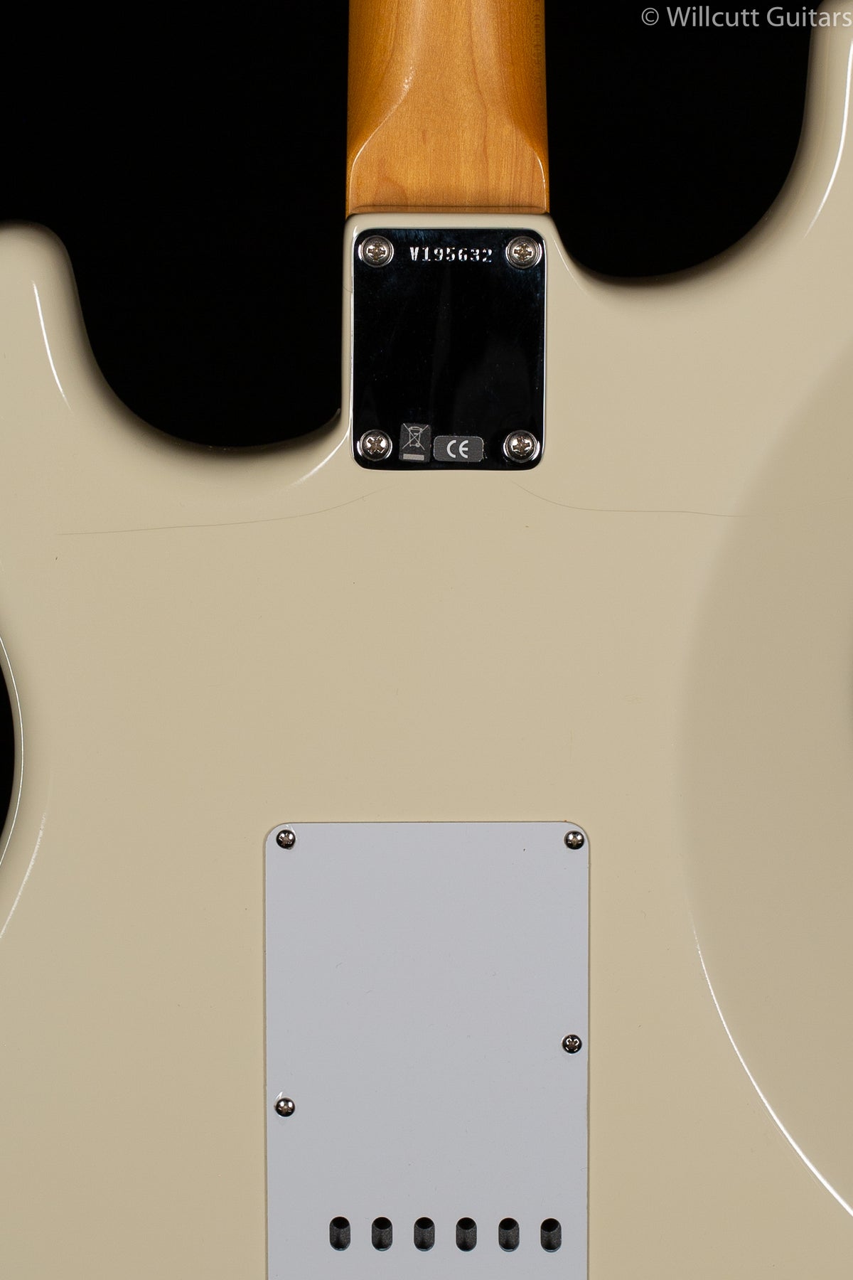 Fender American Vintage Hot Rod '62 Stratocaster Olympic White, Rosewood DEMO