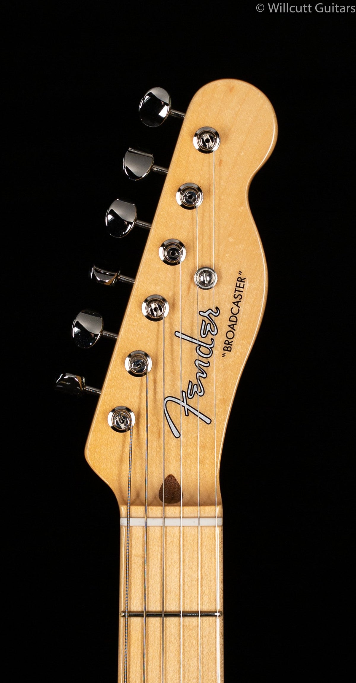 Fender 70th Anniversary Broadcaster Blackguard Blonde Maple Fingerboard