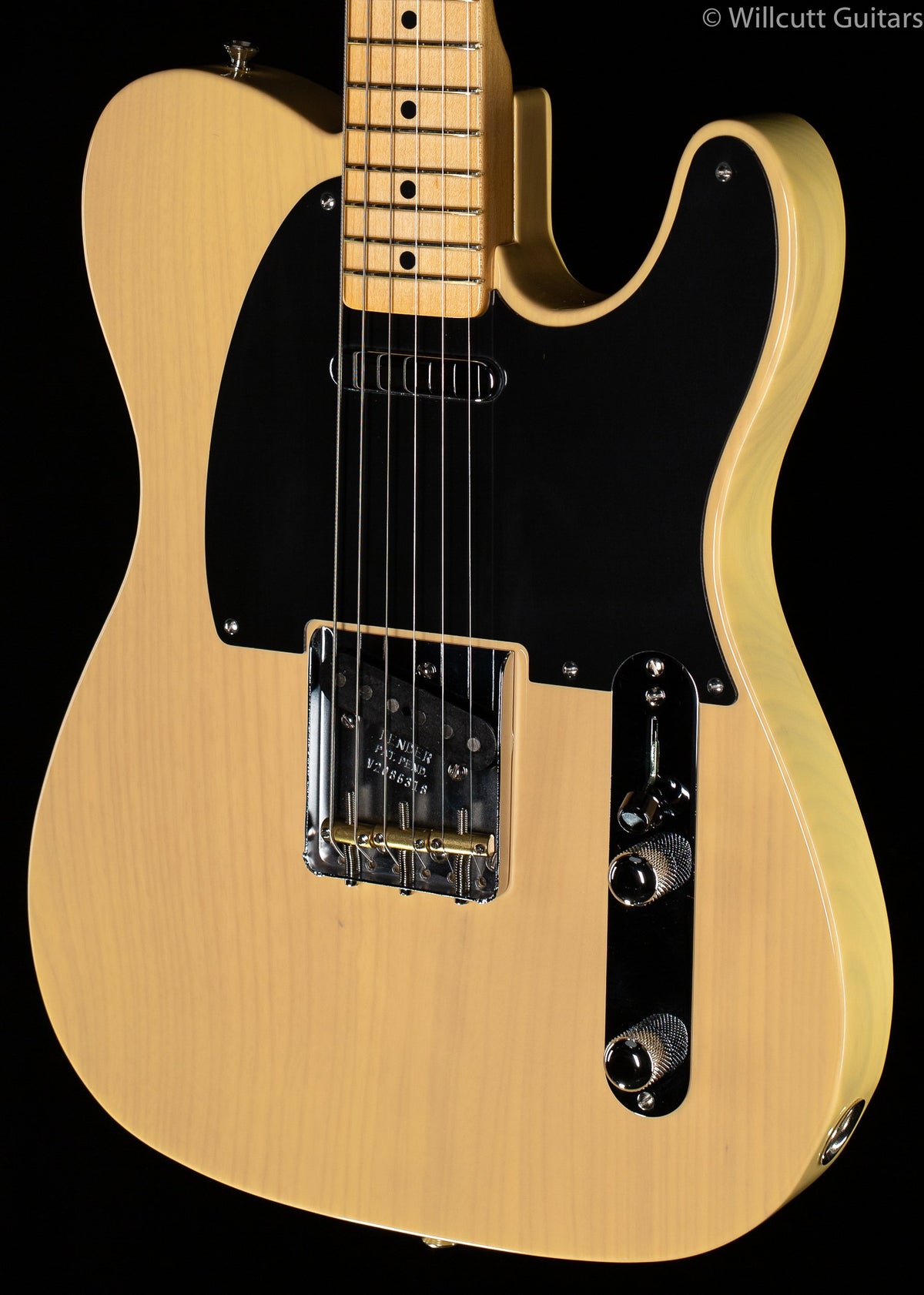Fender 70th Anniversary Broadcaster Blackguard Blonde Maple Fingerboard