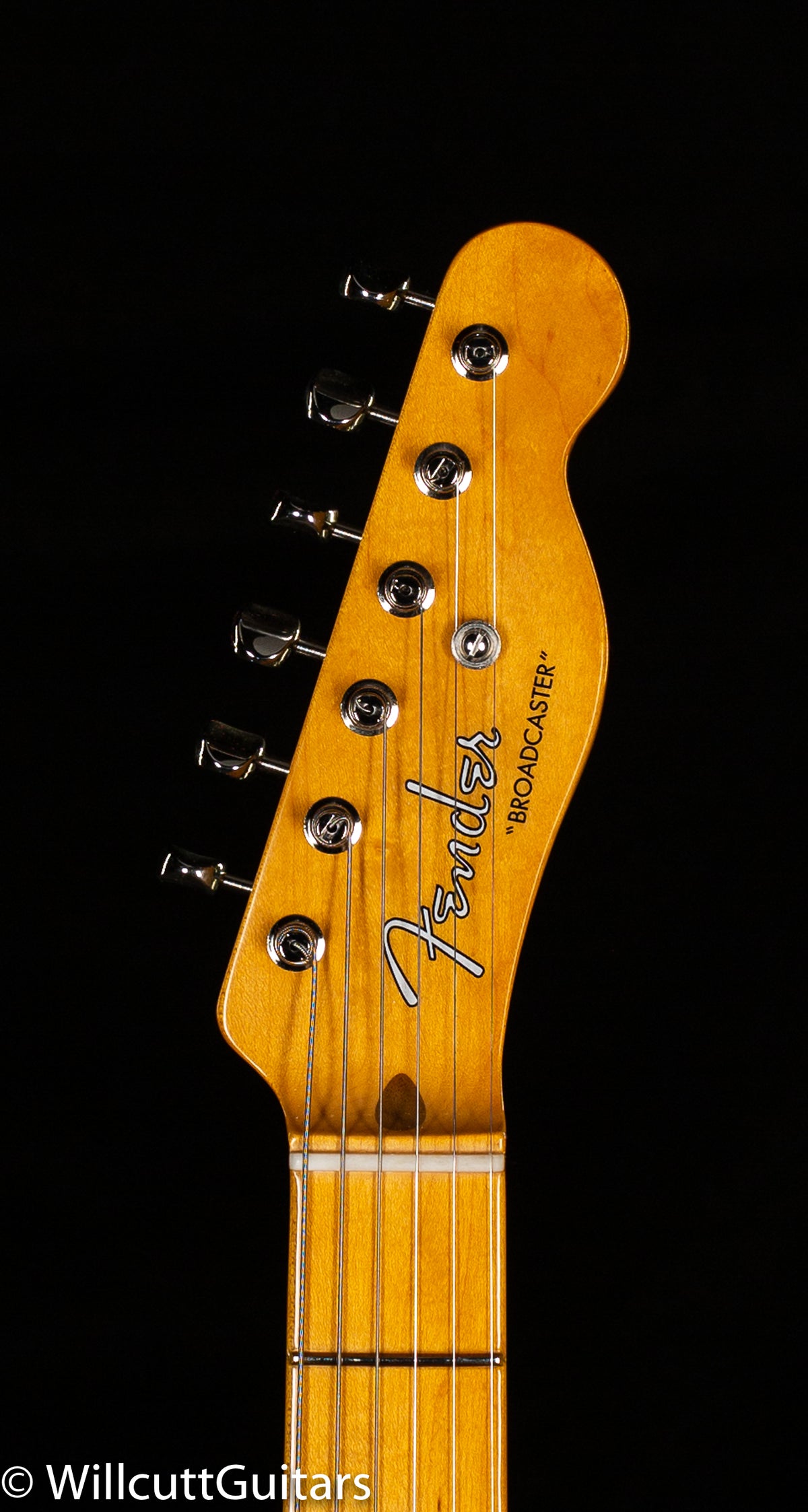 Fender 70th Anniversary Broadcaster Blackguard Blonde Maple Fingerboard