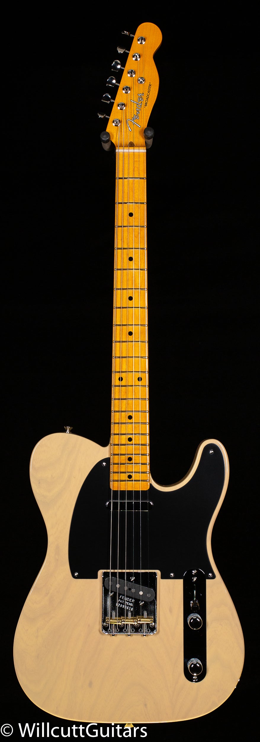 Fender 70th Anniversary Broadcaster Blackguard Blonde Maple Fingerboard