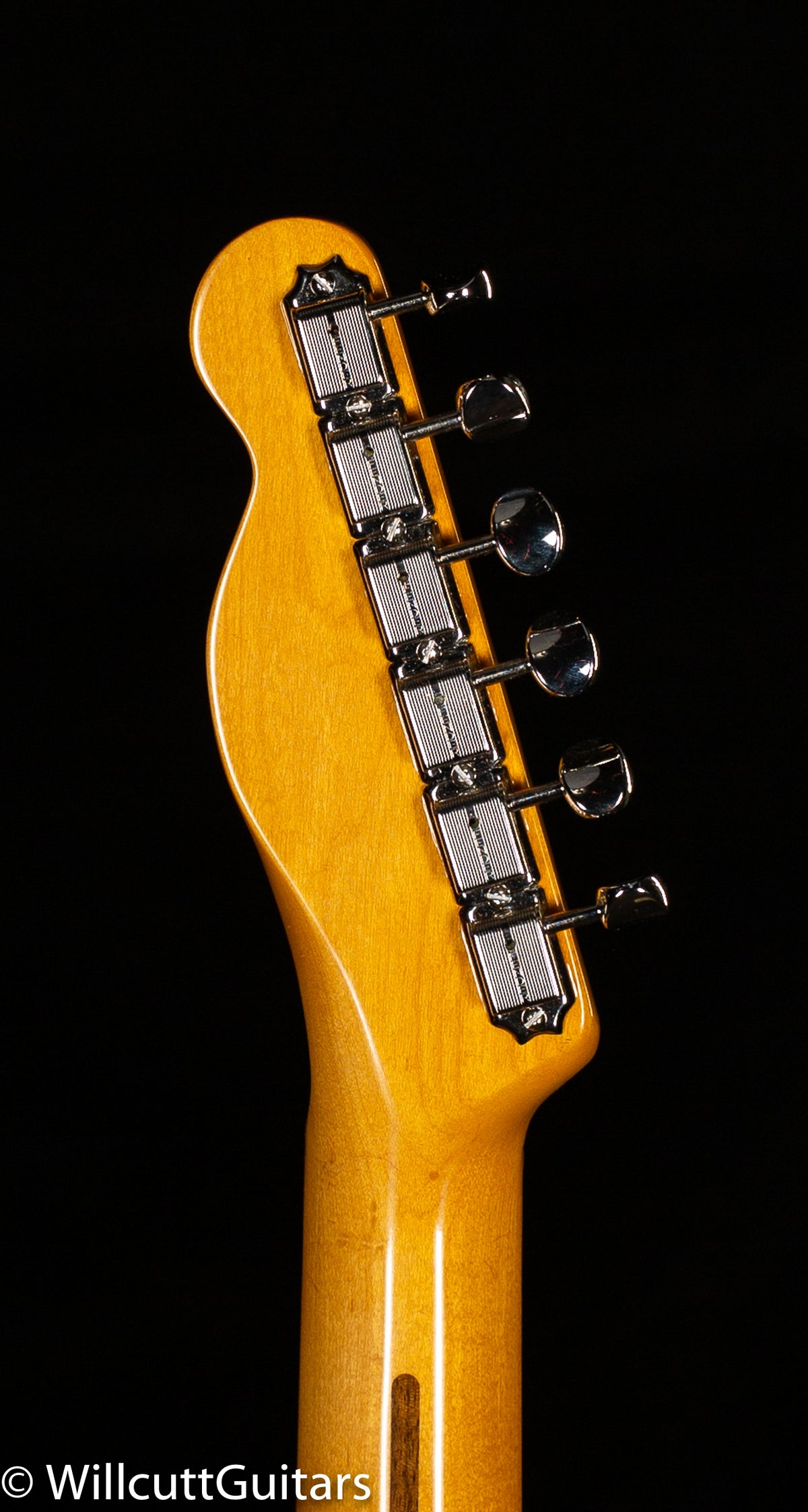 Fender 70th Anniversary Broadcaster Blackguard Blonde Maple Fingerboard