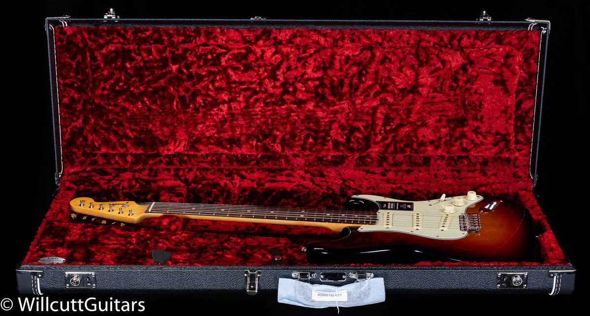 DEMO Fender American Original &#39;60s Stratocaster 3-Color Sunburst