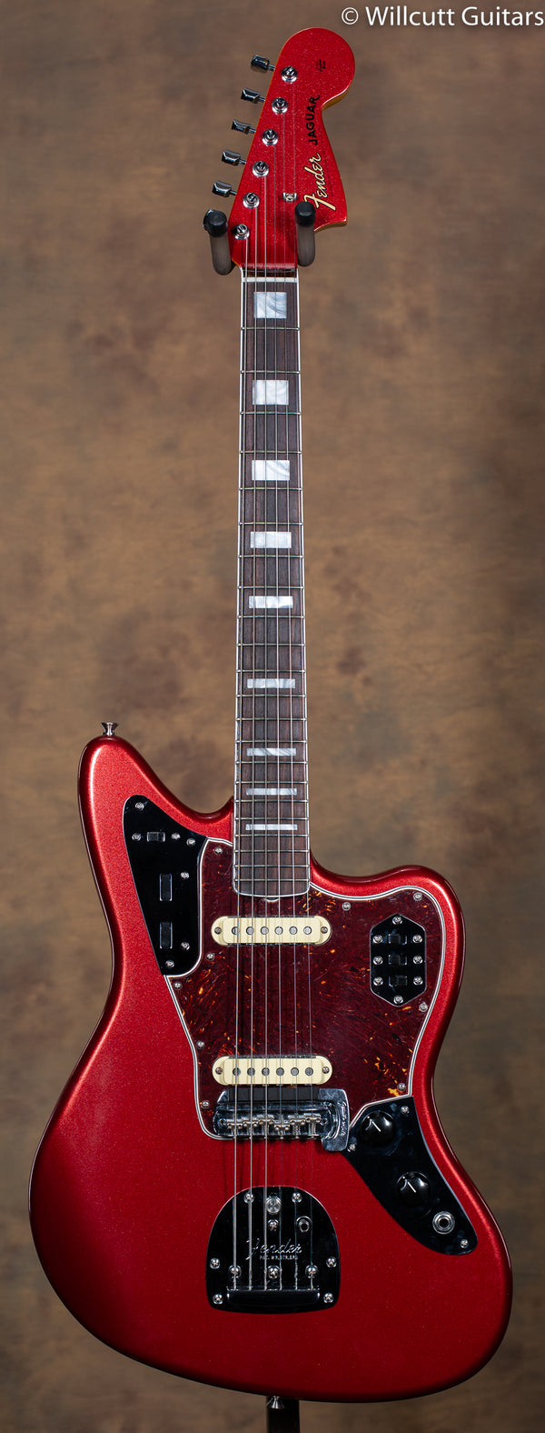 【値下げ】美品　Fender Jaguar レッド V2101748-1_600x.jpg?v=1669486863
