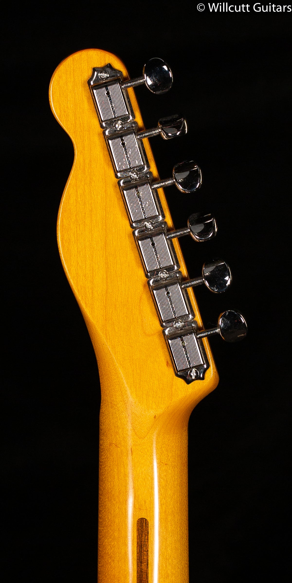 Fender 70th Anniversary Broadcaster Blackguard Blonde Maple Fingerboard