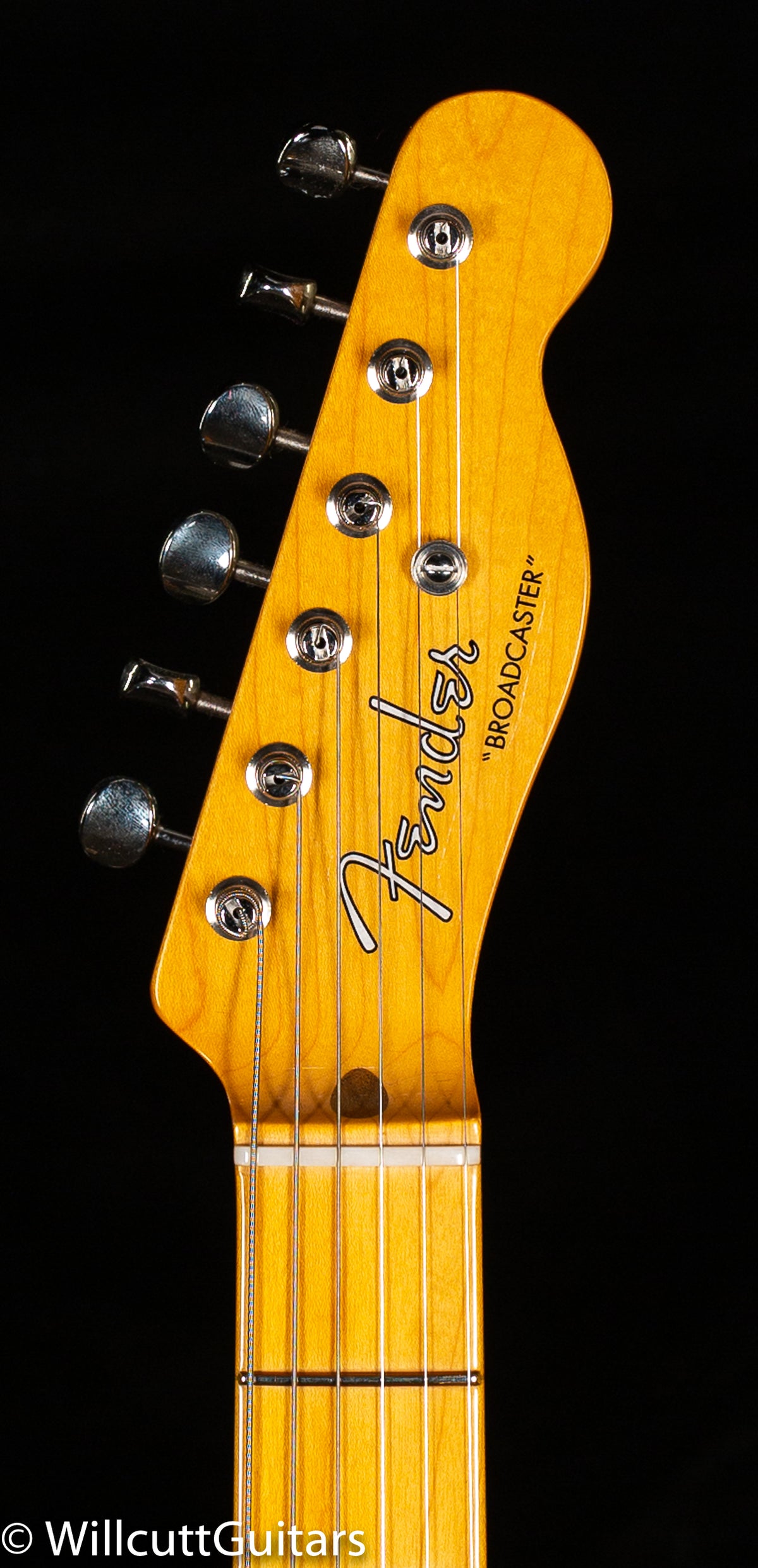 Fender 70th Anniversary Broadcaster Maple Fingerboard Blackguard Blonde (219)