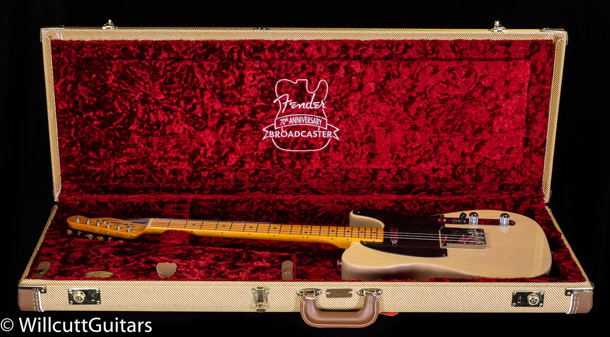 Fender 70th Anniversary Broadcaster Maple Fingerboard Blackguard Blonde (219)