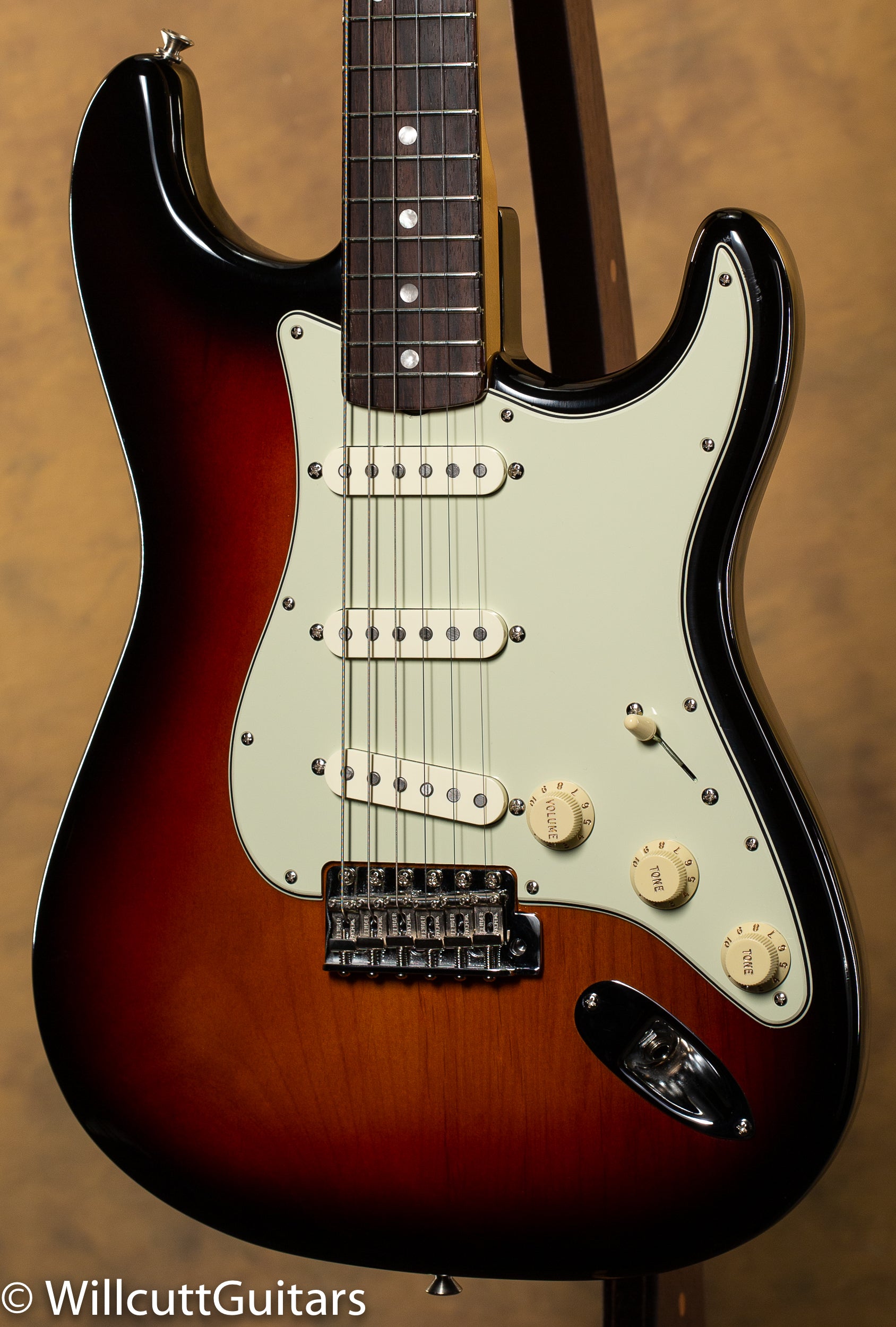 Fender american original 60s deals stratocaster sunburst