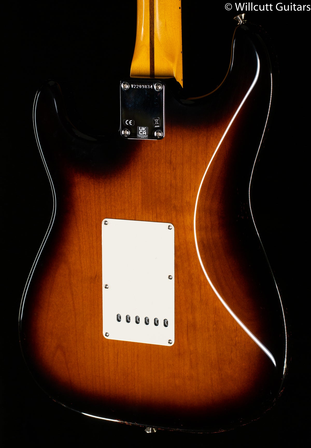 Fender American Vintage II 1957 Stratocaster Maple Fingerboard 2-Color Sunburst (834)