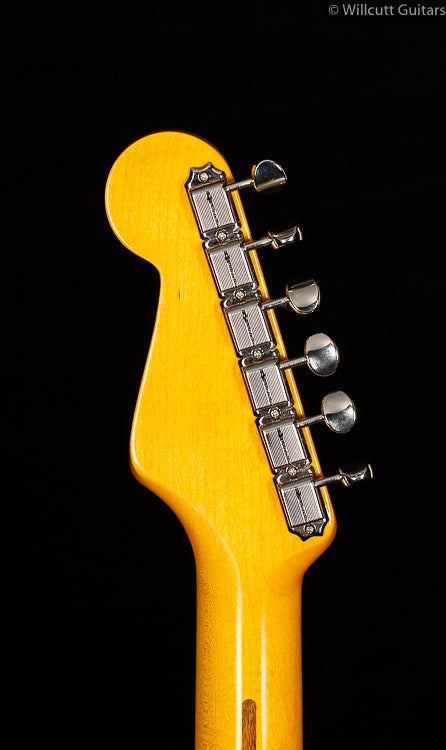 Fender Eric Johnson Virginia Stratocaster 2-Tone Sunburst