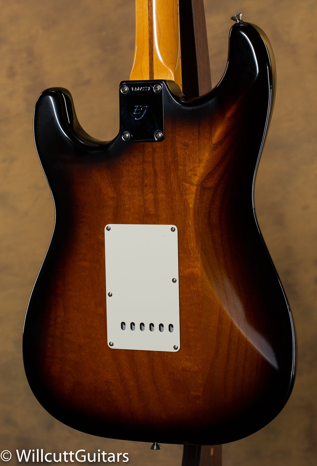 Fender Stories Collection Eric Johnson 1954 "Virginia" Stratocaster 2 Tone Sunburst