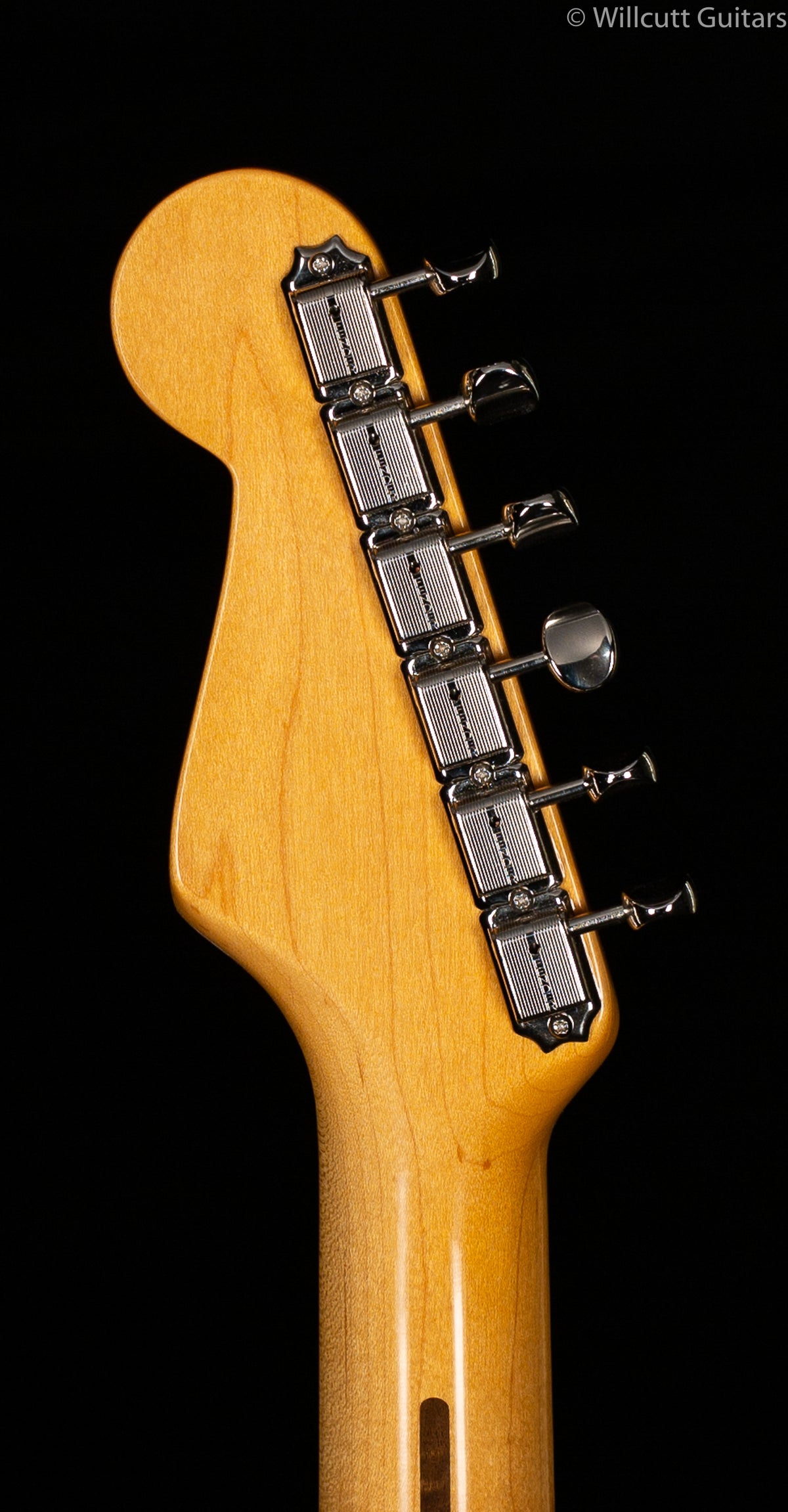 Fender Eric Johnson Virginia Stratocaster 2-Tone Sunburst