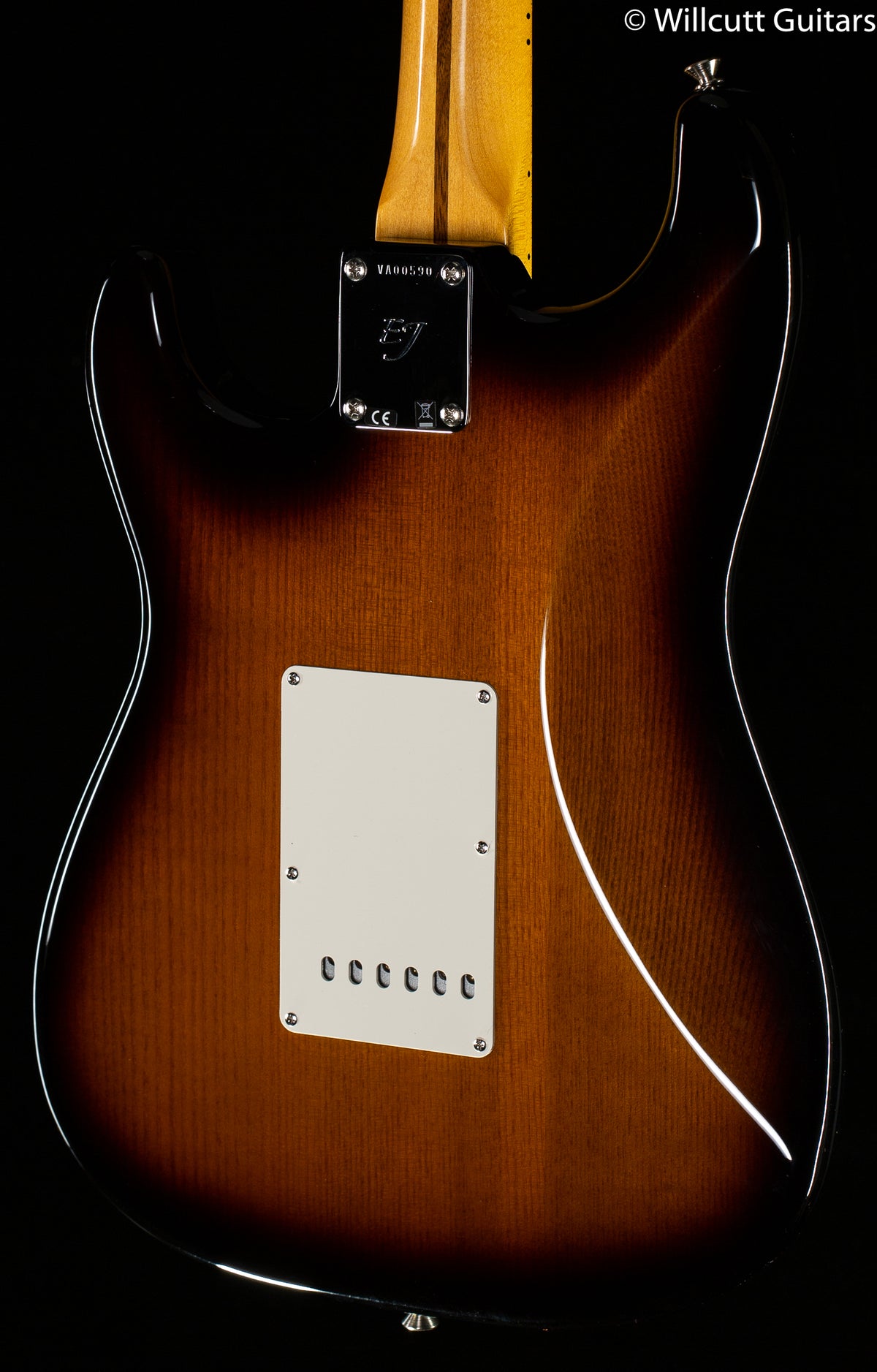 Fender Eric Johnson Virginia Stratocaster 2-Tone Sunburst