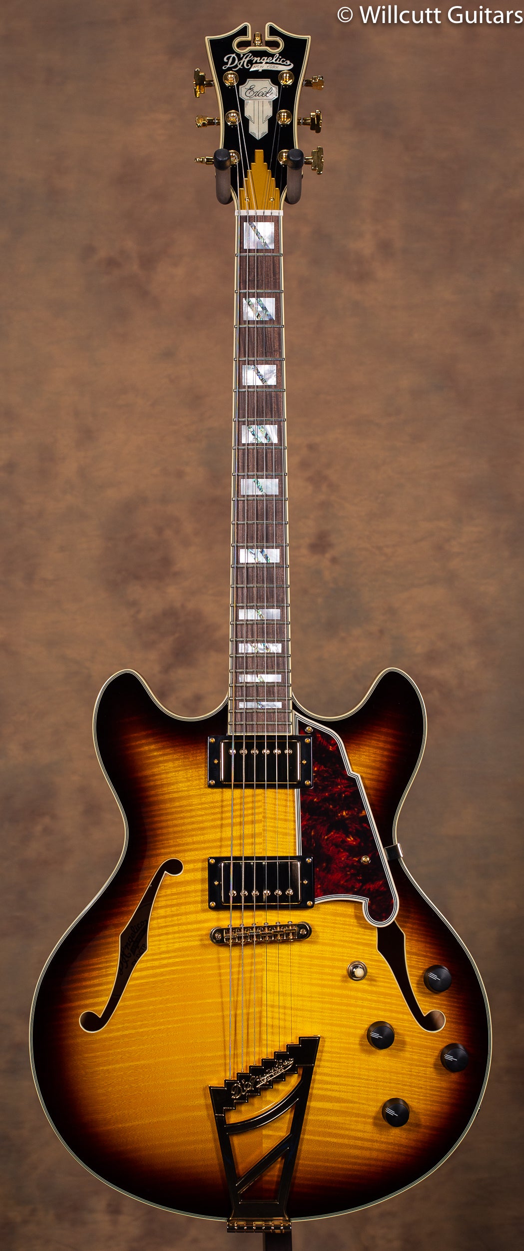 D'Angelico Excel DC Vintage Sunburst USED