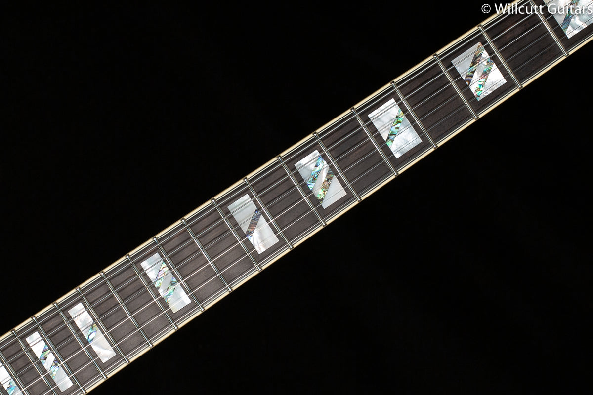 D&#39;Angelico DELUXE BEDFORD SH LE MATTE WALNUT