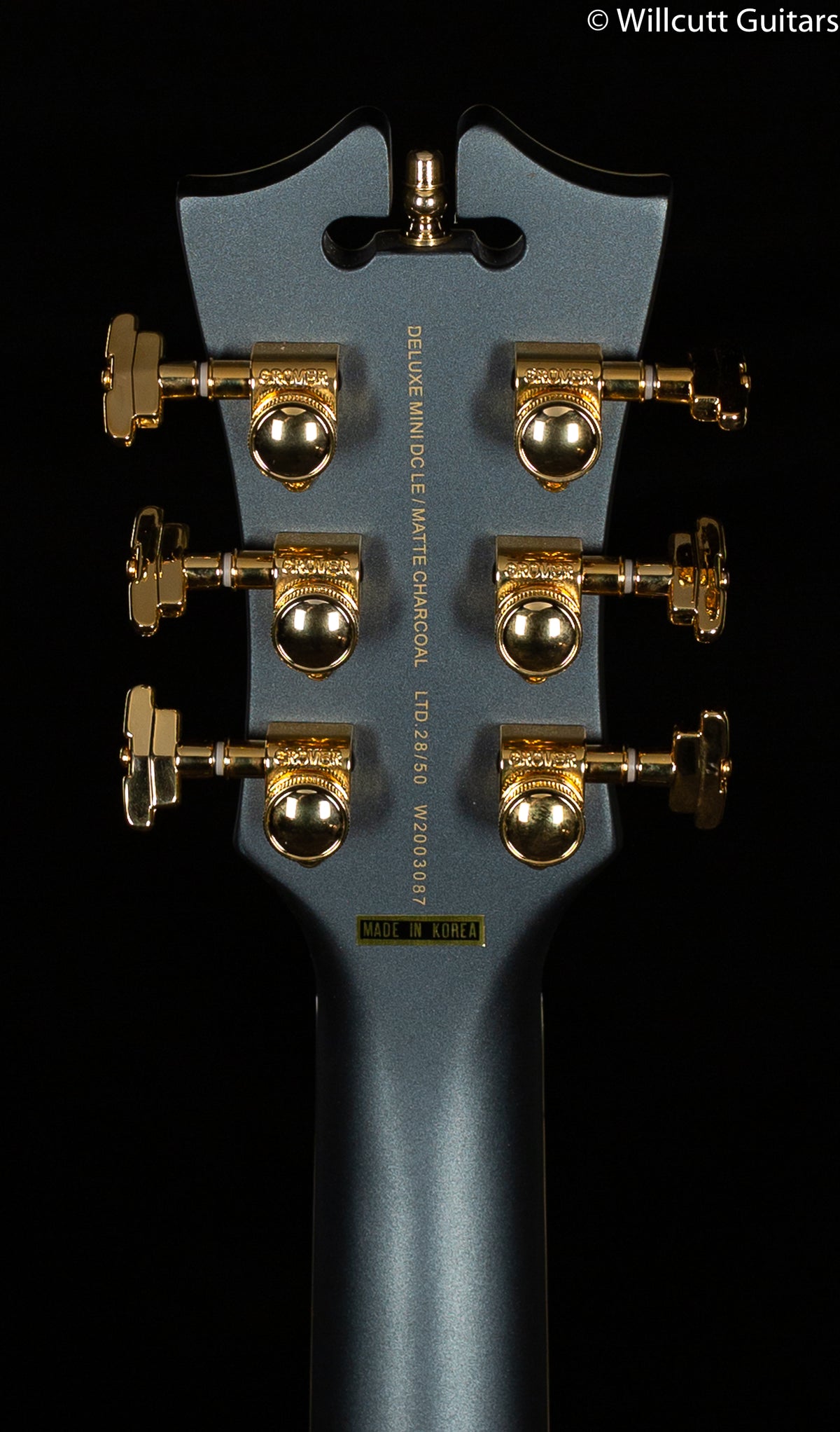 D&#39;Angelico DELUXE MINI DC LE MATTE CHARCOAL