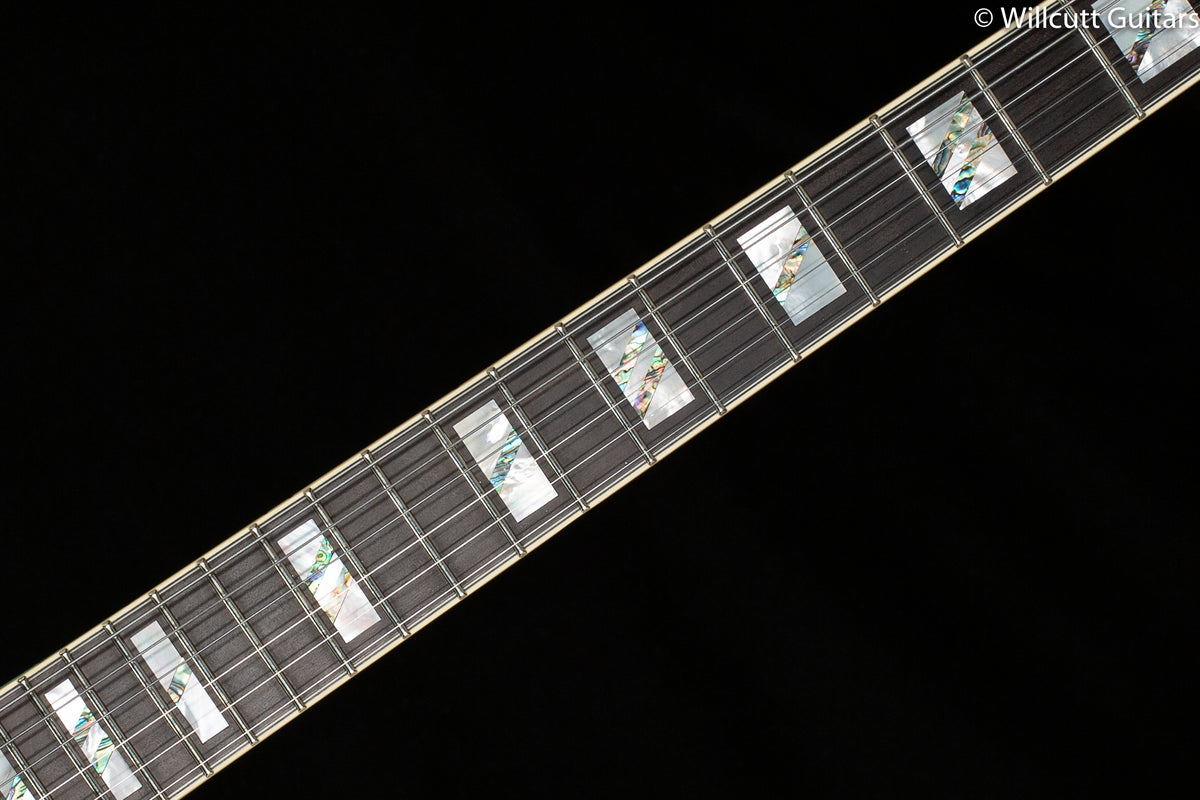 D&#39;Angelico Deluxe DC Limited Edition Matte Surf Green