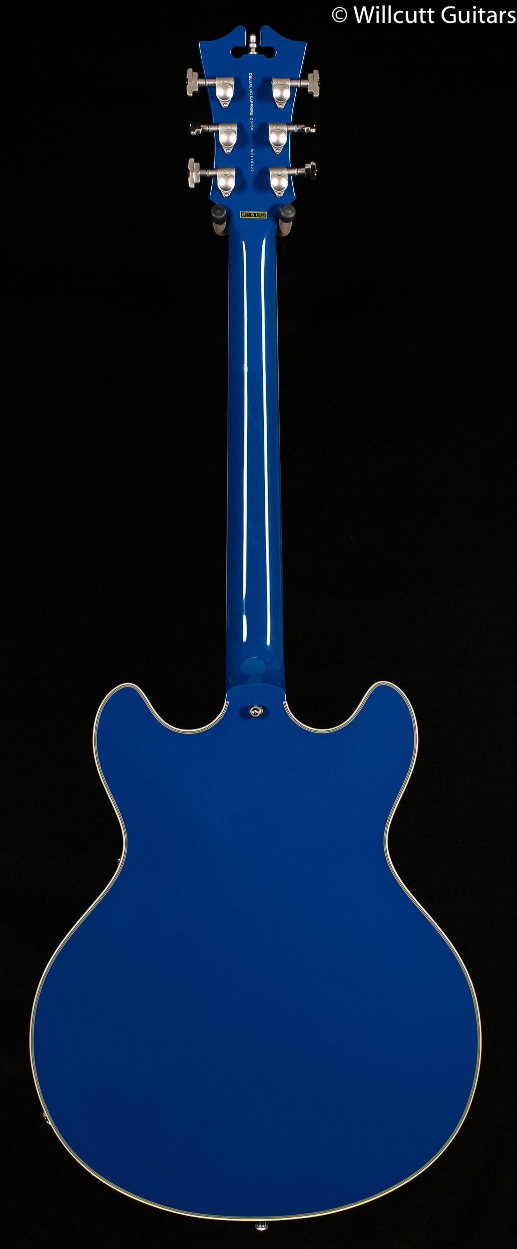 D&#39;Angelico Deluxe DC Limited Edition Sapphire (322)