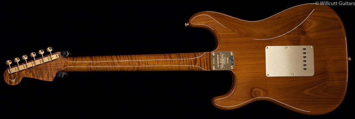 fender-custom-shop-50th-anniversary-willcutt-artisan-strat-quilt-maple-139