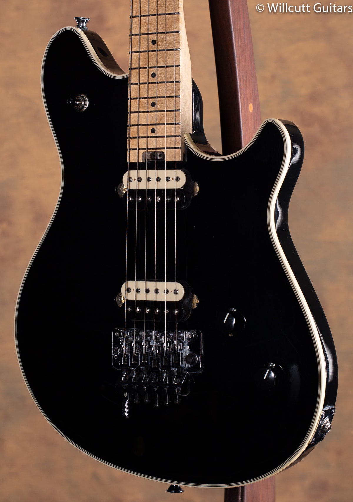 EVH Wolfgang USA Black Birdseye Maple USED